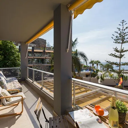 First Line - Parking Free Hébergement de vacances Mogán