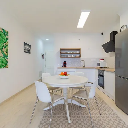 First Line - Parking Free Mogán